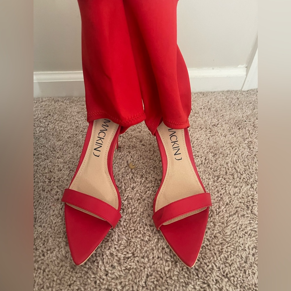 Red Heels, very cute on the foot.